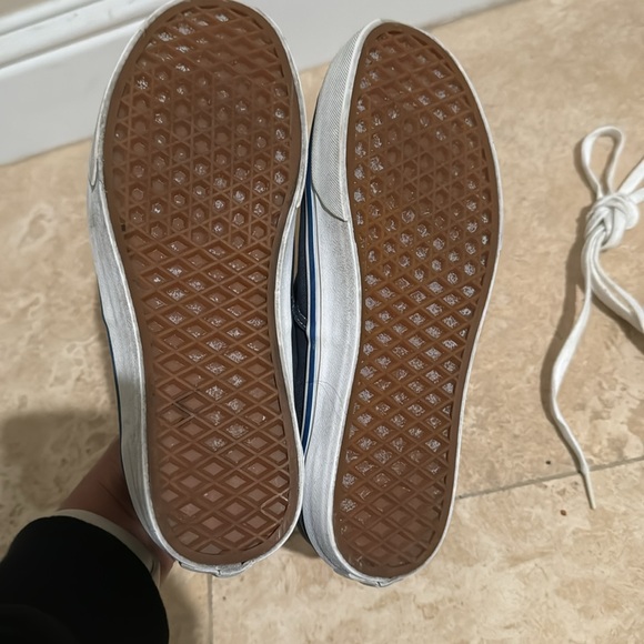 Vans shoes - Picture 4 of 5